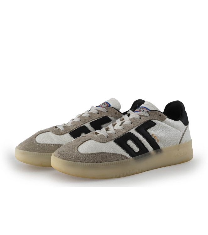 Back 70 Sneakers