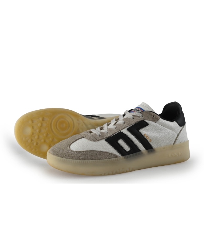 Back 70 Sneakers