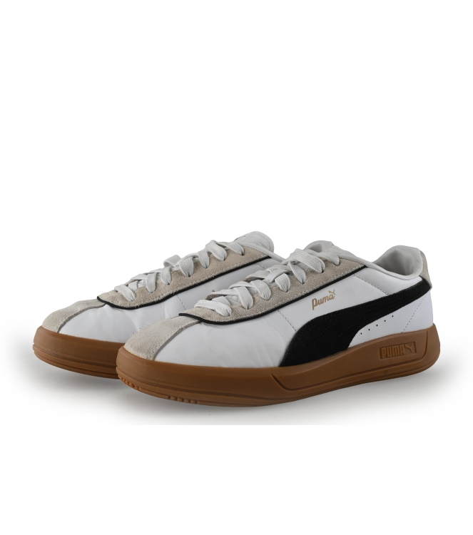 Puma Sneakers