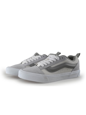 Vans Sneakers Grijs 351428
 Maat 42
 
