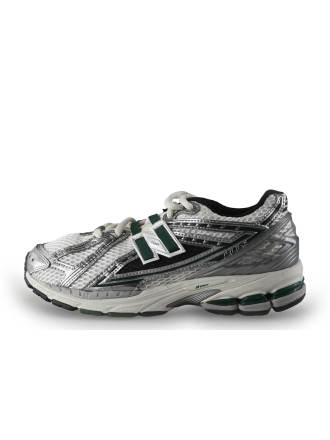 New Balance Sneakers Zilver 352067
 Maat 39½
 