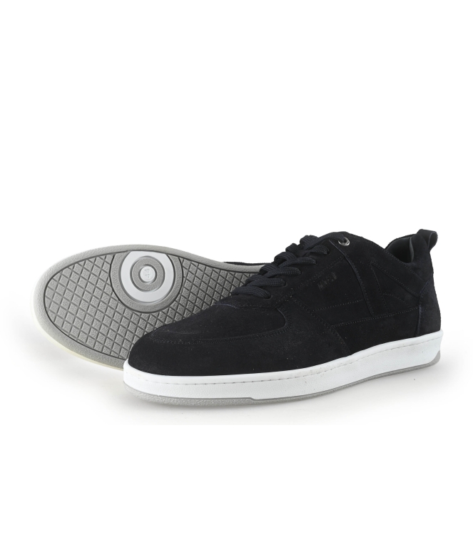 Manfield Sneakers