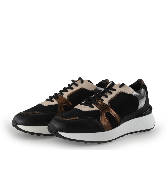 Manfield Sneakers