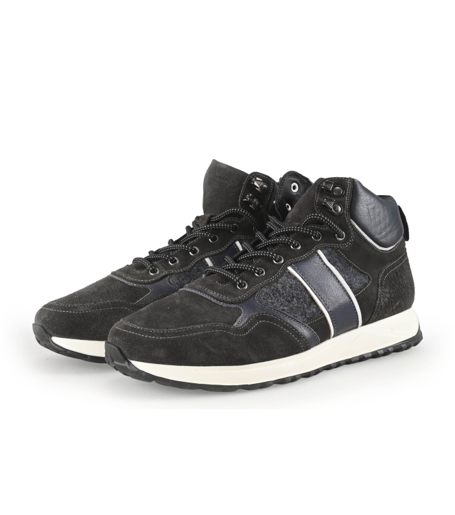 Manfield Sneakers
