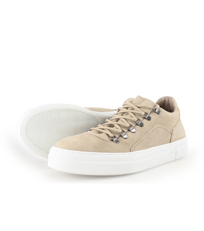 Manfield Sneakers