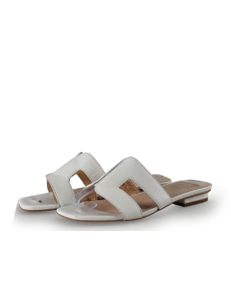 Manfield Slippers Wit 352823
 Maat 37
 