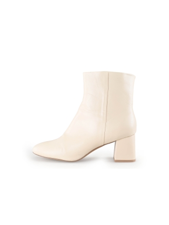 Sacha Enkellaarzen Wit 352828
 Maat 42
 