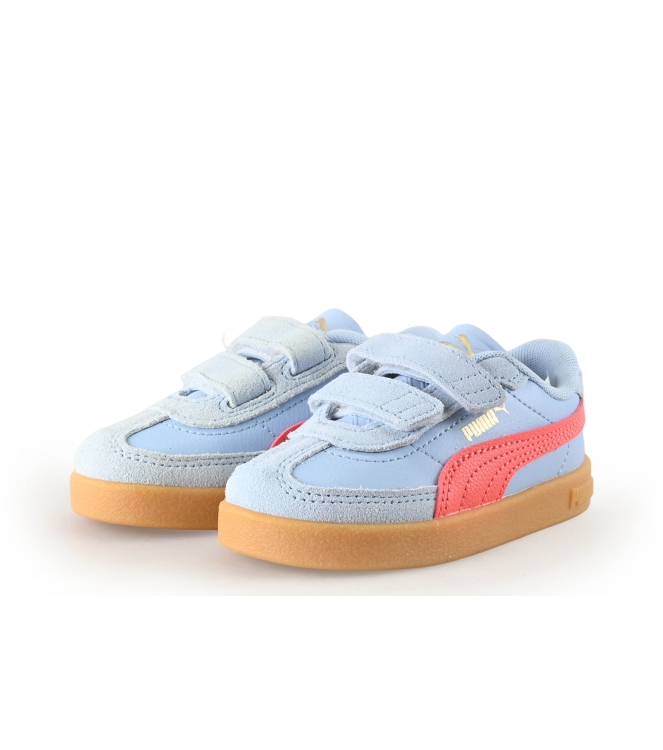 Puma Sneakers