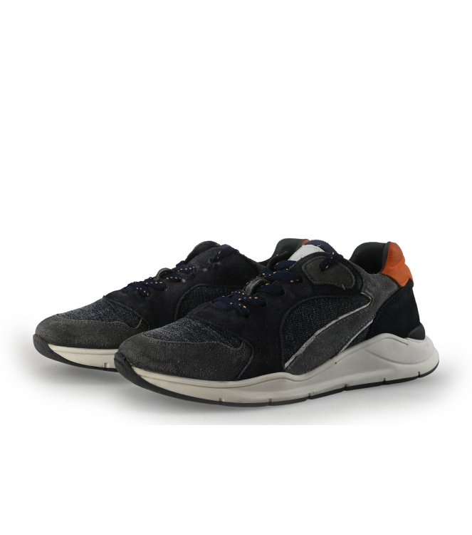 Wysh Sneakers