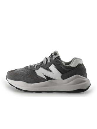 New Balance Sneakers Grijs 353436
 Maat 44
 