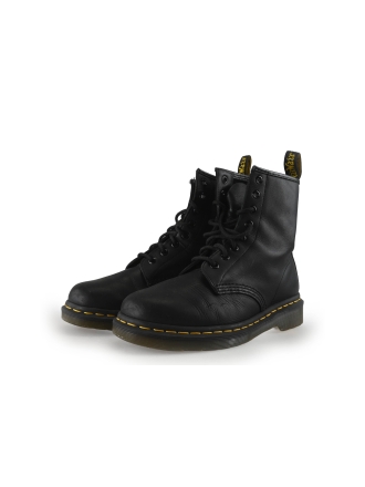 Dr. Martens Veterboots Zwart 353500
 Maat 38
 