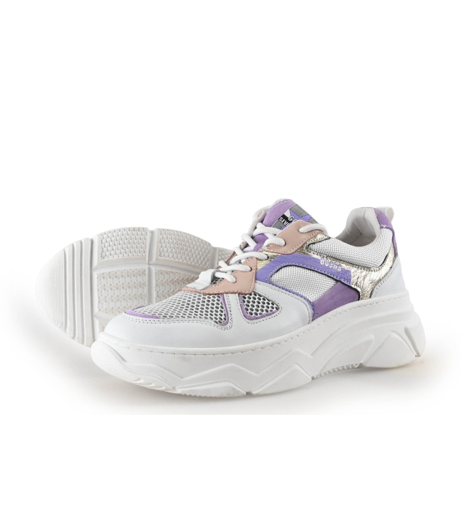 Giga Sneakers