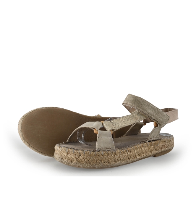 Wysh Sandalen