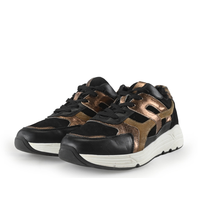 Manfield Sneakers
