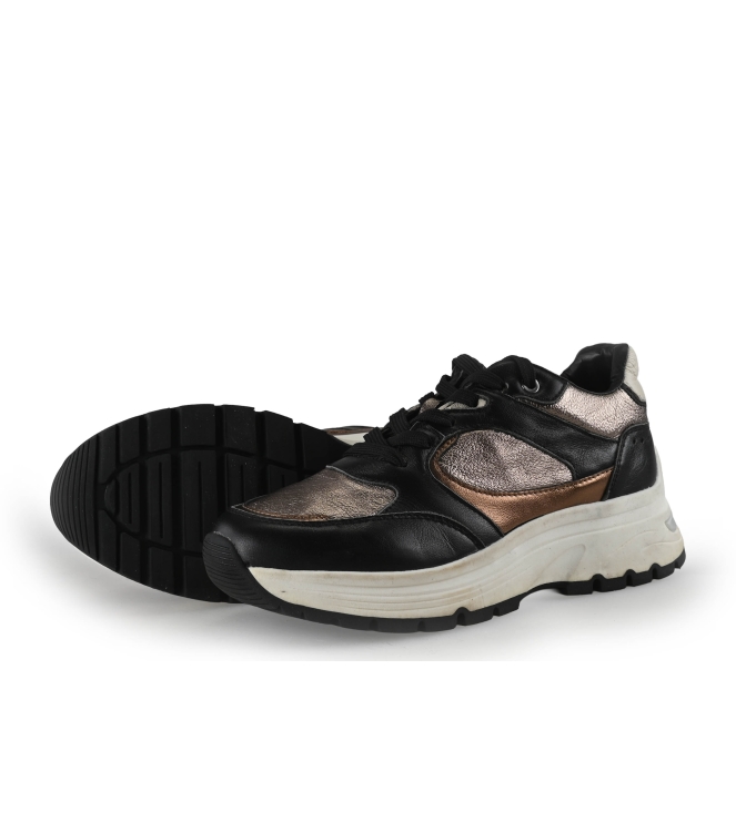Manfield Sneakers