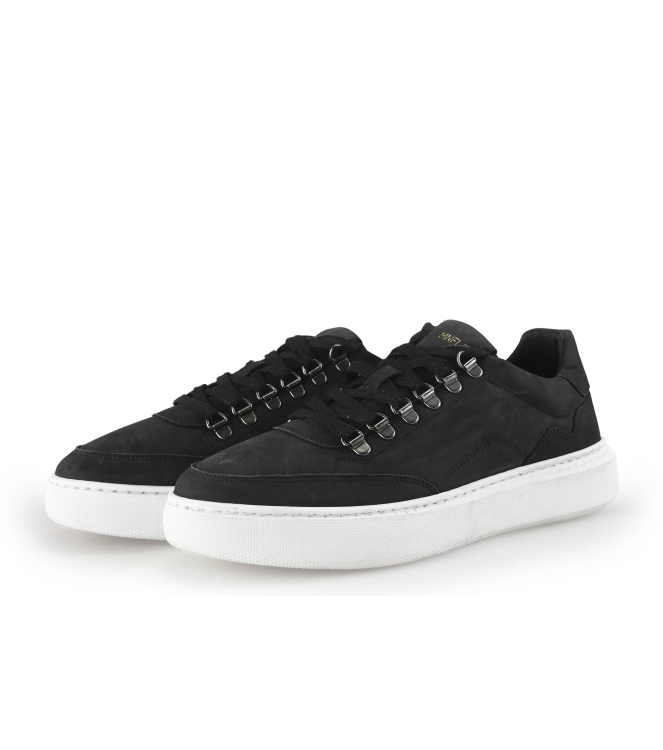 Manfield Sneakers