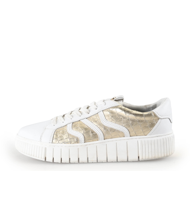 No Stress Sneakers