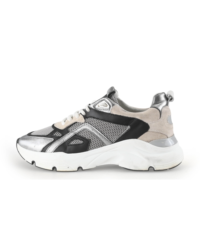 Manfield Sneakers