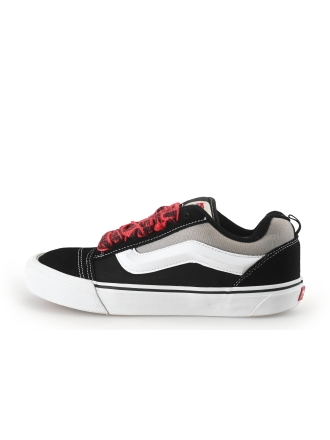 Vans Sneakers Zwart 354483
 Maat 42½
 