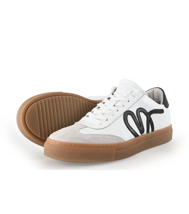 Manfield Sneakers