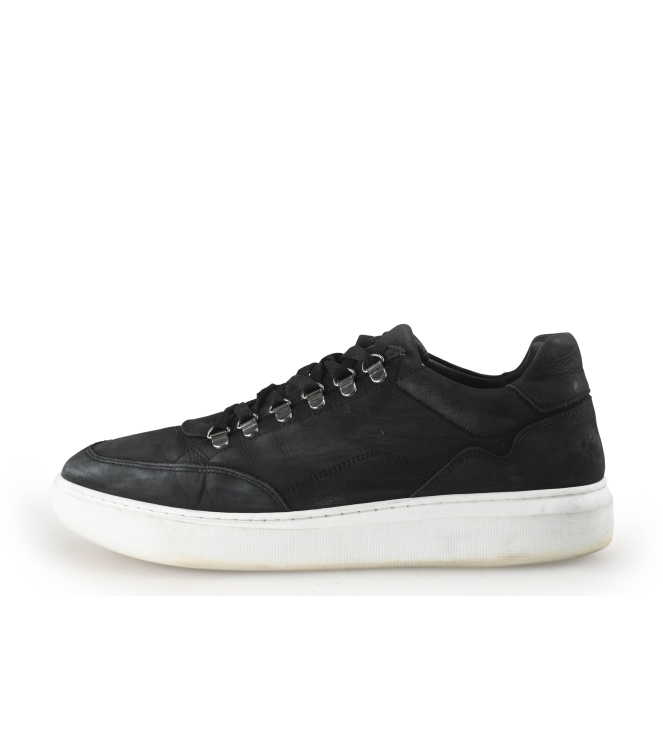 Manfield Sneakers