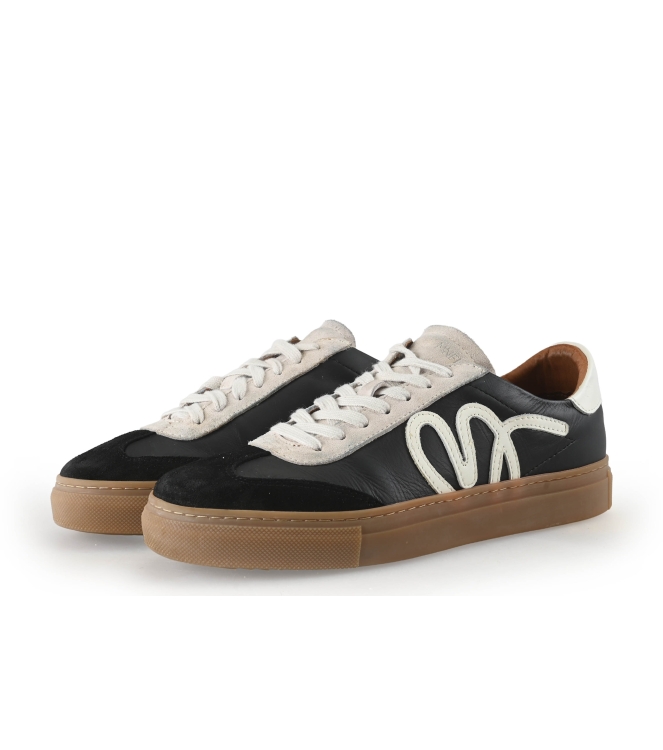 Manfield Sneakers