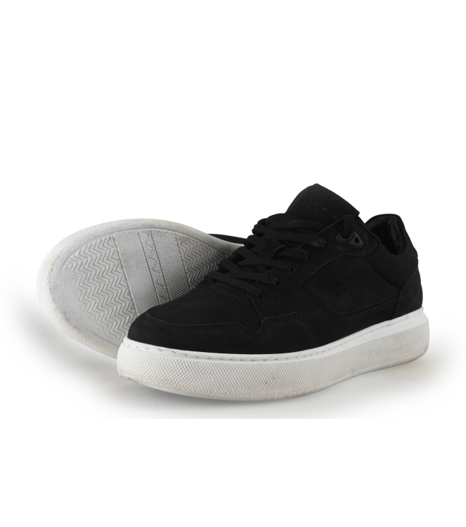 Manfield Sneakers