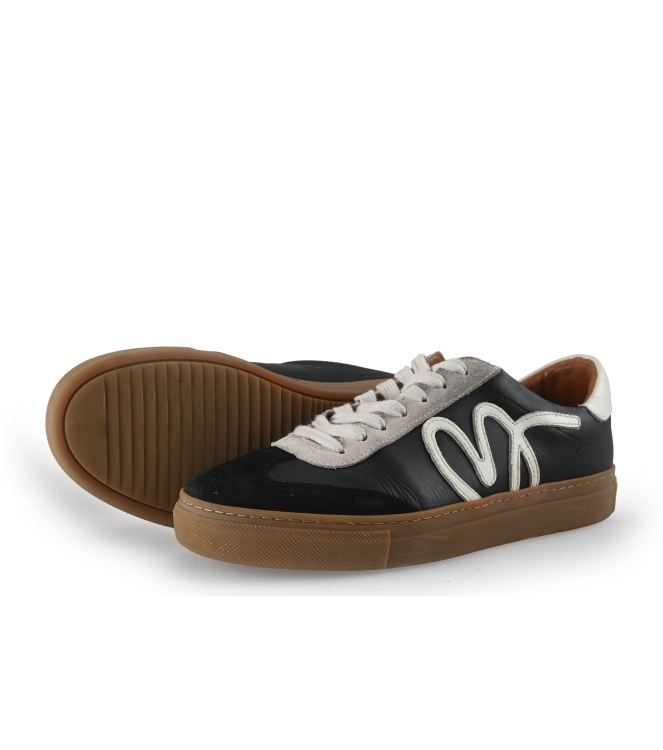 Manfield Sneakers