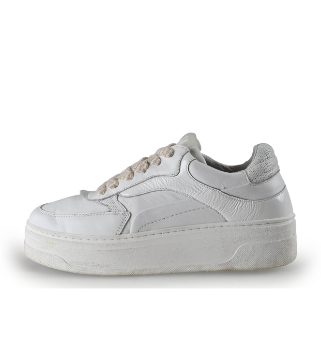 Manfield Sneakers