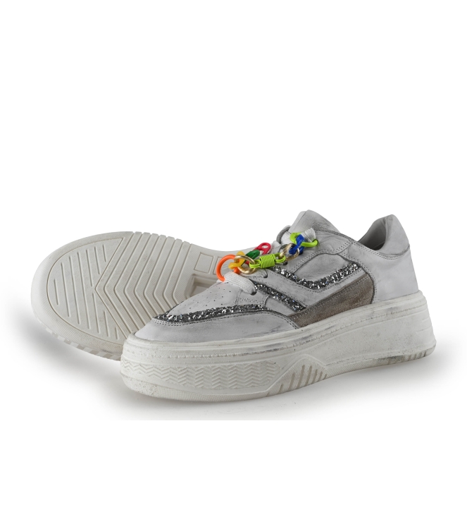 Sacha Sneakers