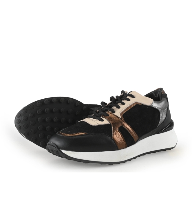 Manfield Sneakers