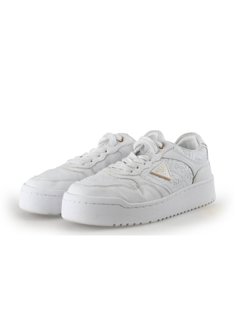 Guess Sneakers Wit 355255
 Maat 38
 
