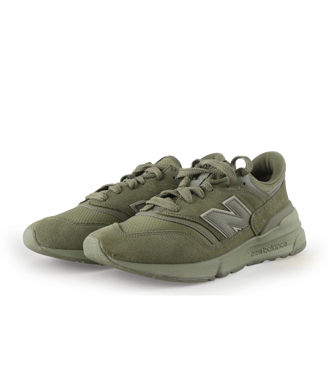 New Balance Sneakers
