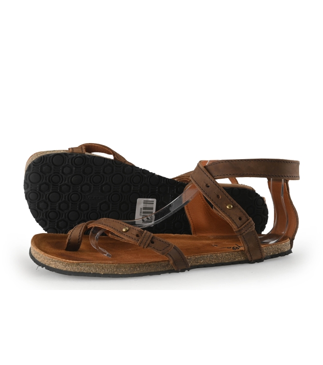 Aylla Barefoot