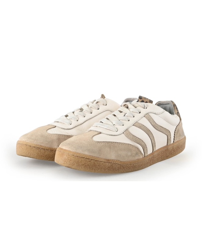 No Stress Sneakers