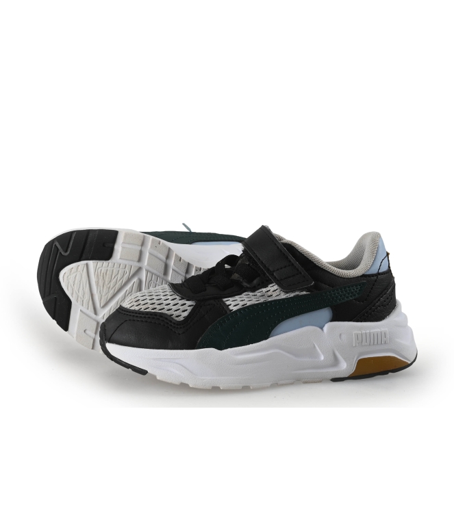 Puma Sneakers