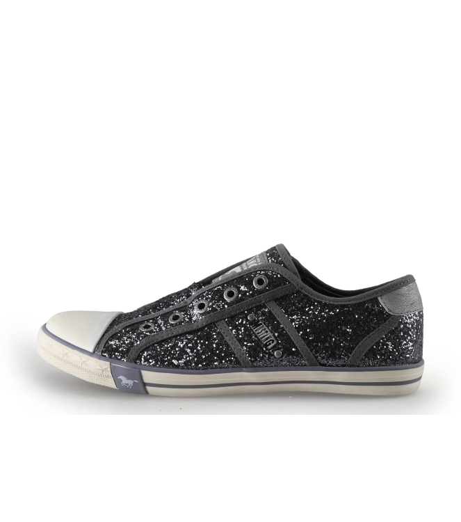 Mustang Sneakers