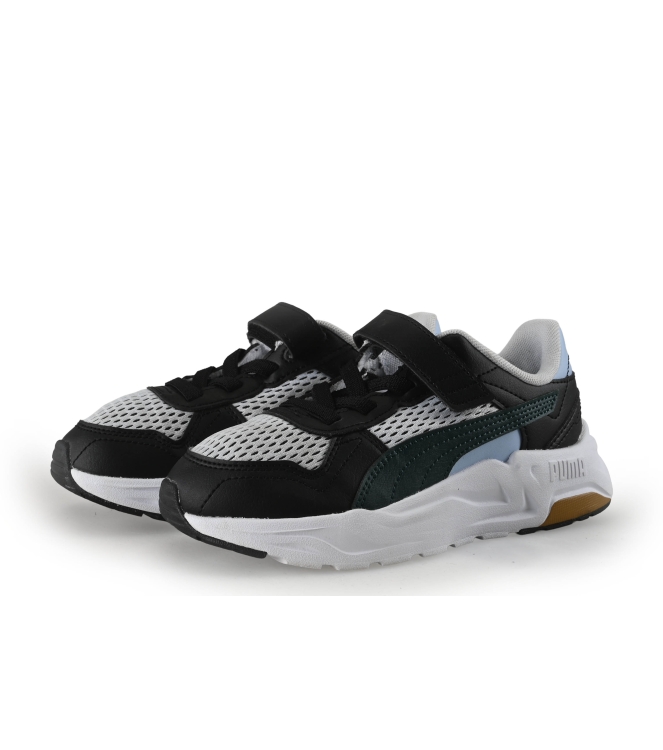 Puma Sneakers