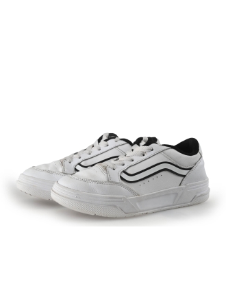 Vans Sneakers Wit 357499
Maat 36