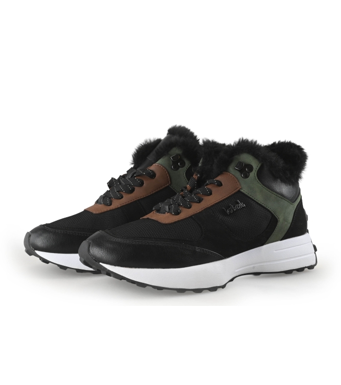 Strada Sneakers