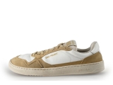 Ohne Sneakers