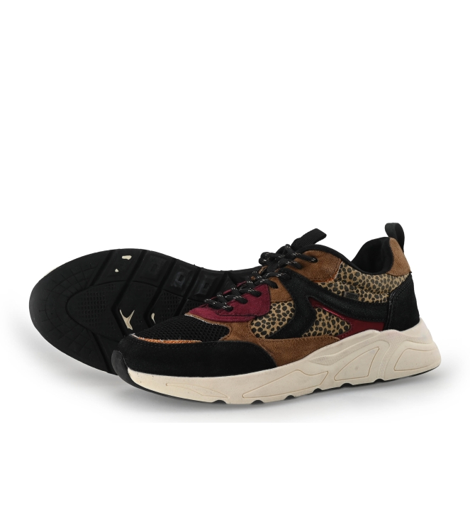 Sub55 Sneakers