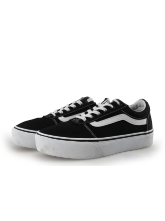 Vans Sneakers Zwart 359082
 Maat 39
 