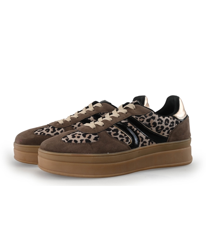 Sub55 Sneakers