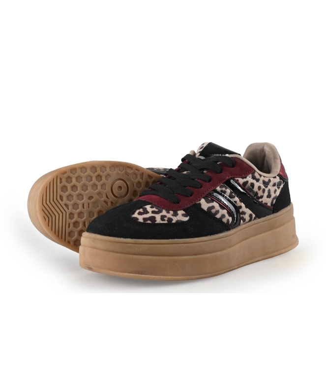 Sub55 Sneakers