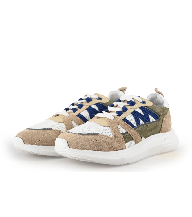 Invinc Sneakers
