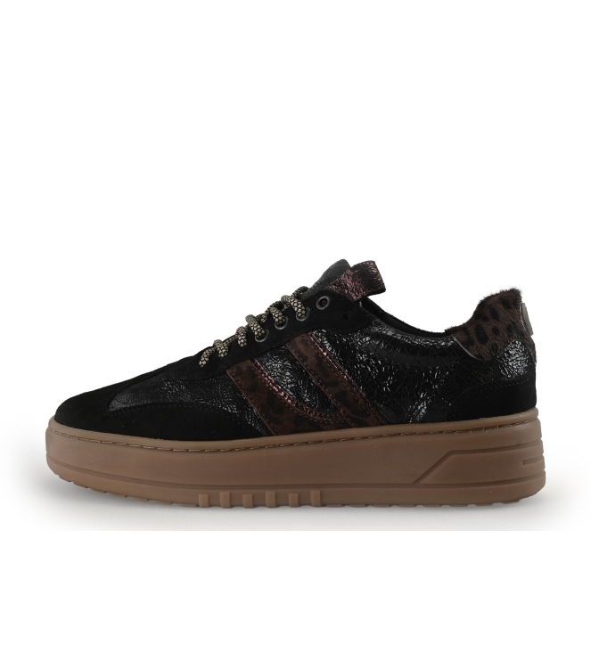 Sub55 Sneakers