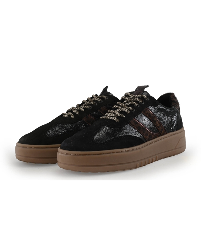 Sub55 Sneakers