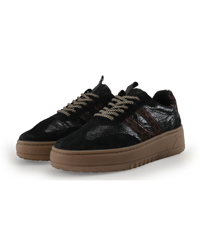 Sub55 Sneakers