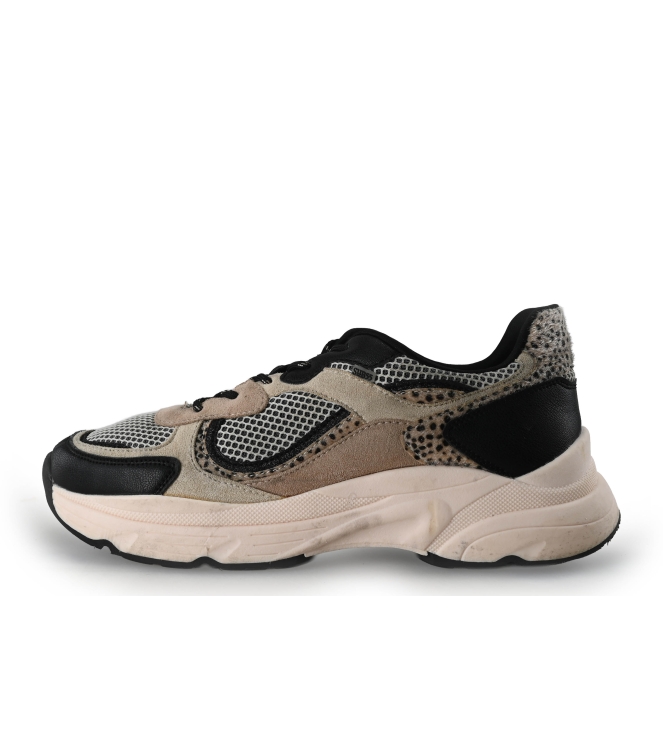 Sub55 Sneakers